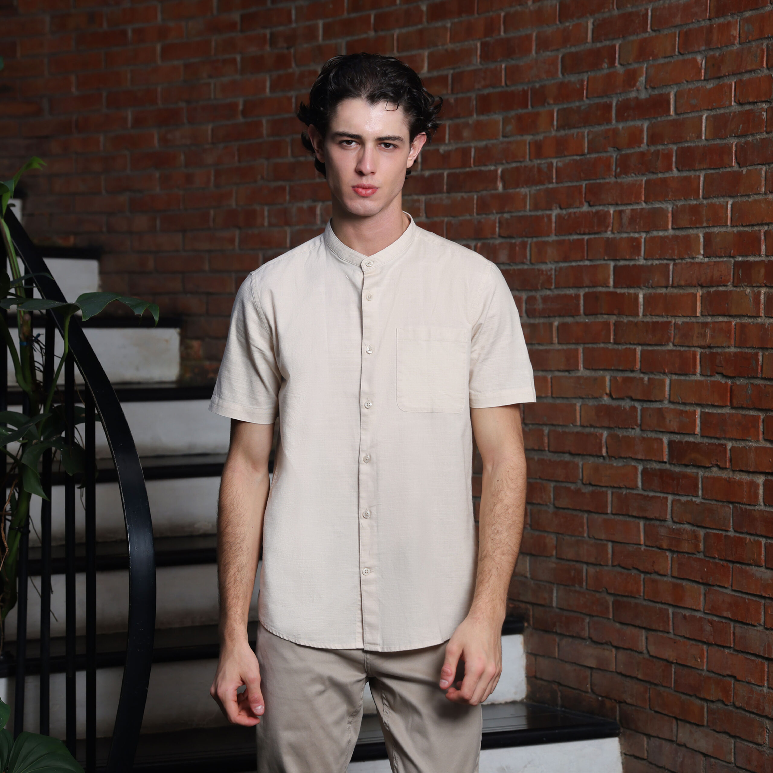 d&f x Izzue Kemeja Koko S/S Kafa – Cream