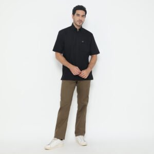 Jack Nicklaus Chester Kemeja Pria Lengan Pendek Regular Fit Hitam