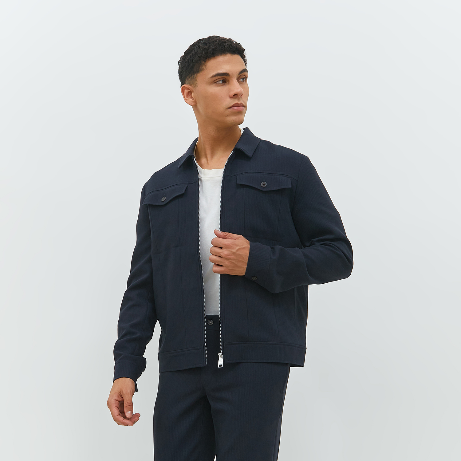 JOBB Ferero Jaket Pria Slim Fit Navy - Image 3