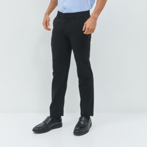 Jobb Kenzio Celana Panjang Comfort Fit Hitam