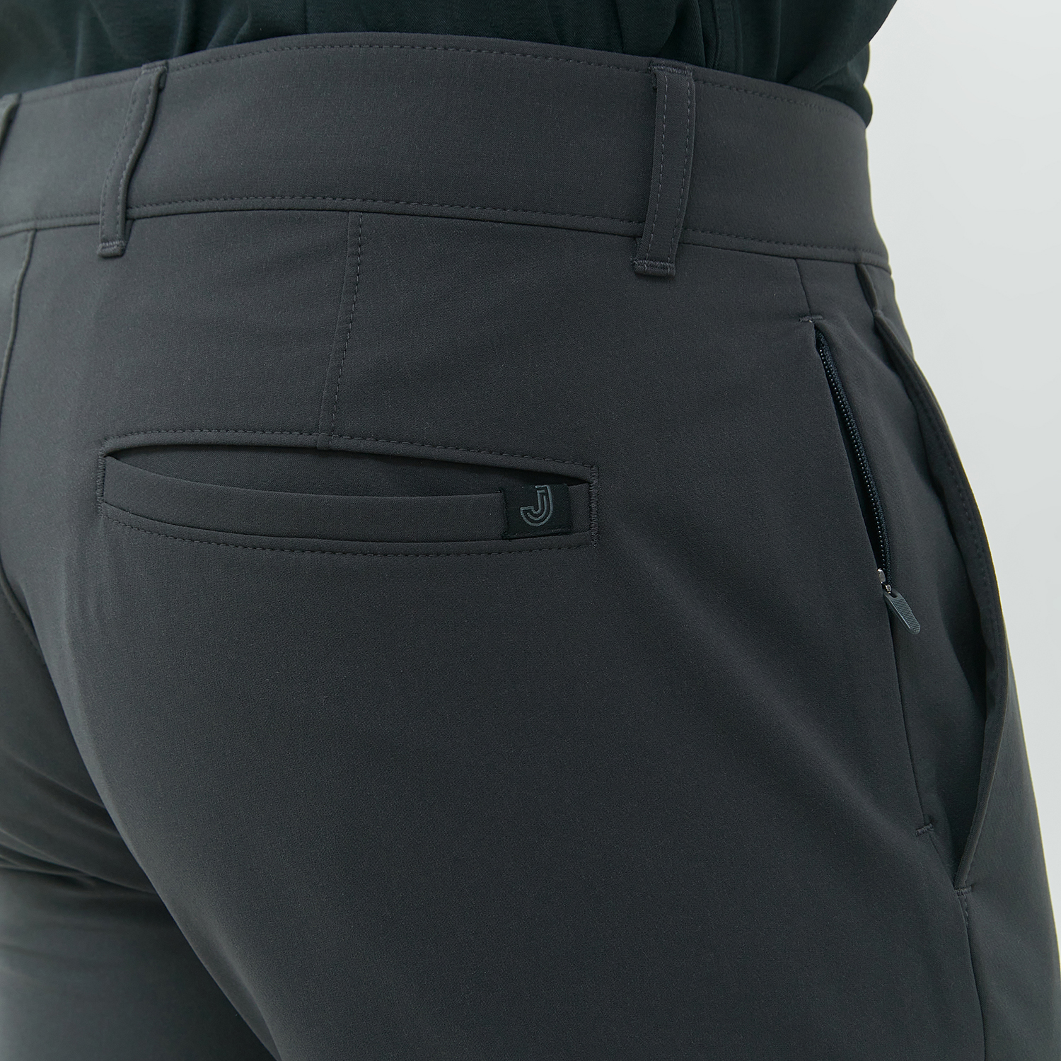 Jobb Kenzio Celana Panjang Comfort Fit Dark Grey - Image 4