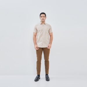 Jobb Comino Kemeja Pria Lengan Pendek Slim Fit Khaki