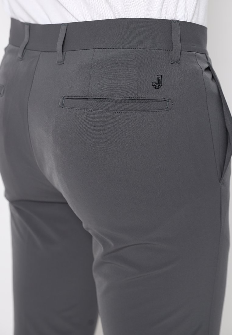 Jobb Active San Louis Celana Panjang Modern Slim Fit Dark Grey 3 - Image 5