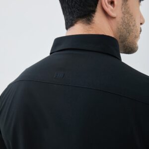 Jobb Cloude Kemeja Pria Lengan Panjang Slim Fit Hitam