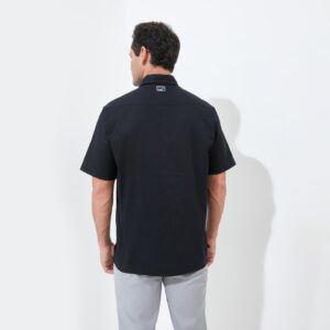 Jack Nicklaus Finnick Kemeja Pria Lengan Pendek Regular Fit Black