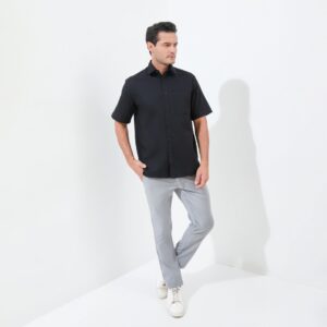 Jack Nicklaus Finnick Kemeja Pria Lengan Pendek Regular Fit Black