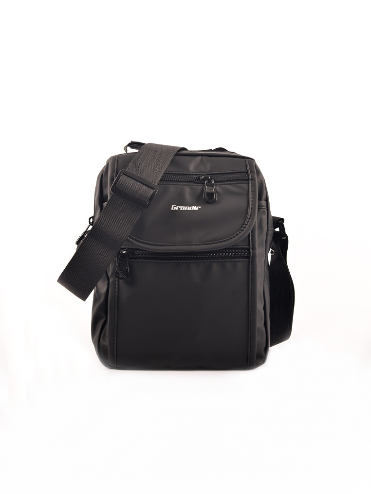 Grandir Tas Selempang Sling Bag Pria Black 0912832601BLA
