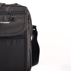 Grandir Tas Selempang Sling Bag Pria Black 0912832601BLA