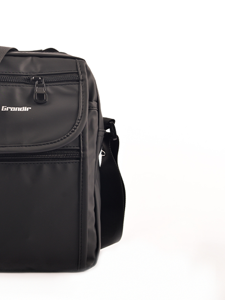Grandir Tas Selempang Sling Bag Pria Black 0912832601BLA - Image 5