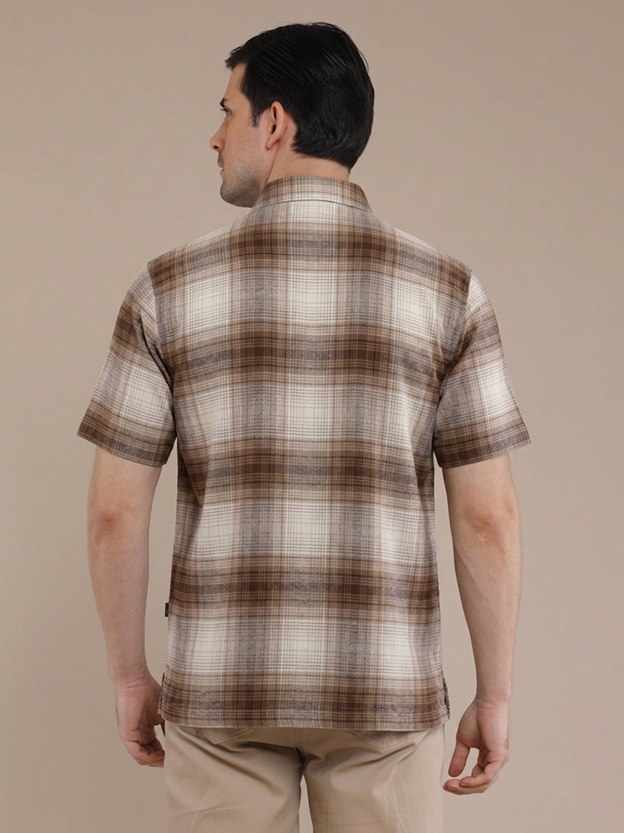 M2menstyle Kemeja Flanel Pria Lengan Pendek Cream Tan - Image 3