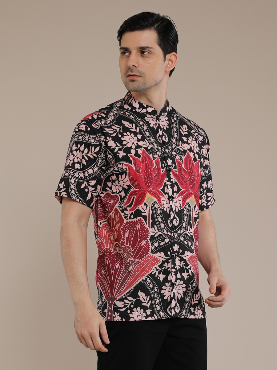 M2menstyle Kemeja Pria Lengan Pendek Batik Pekalongan Babah Hitam Merah - Image 4