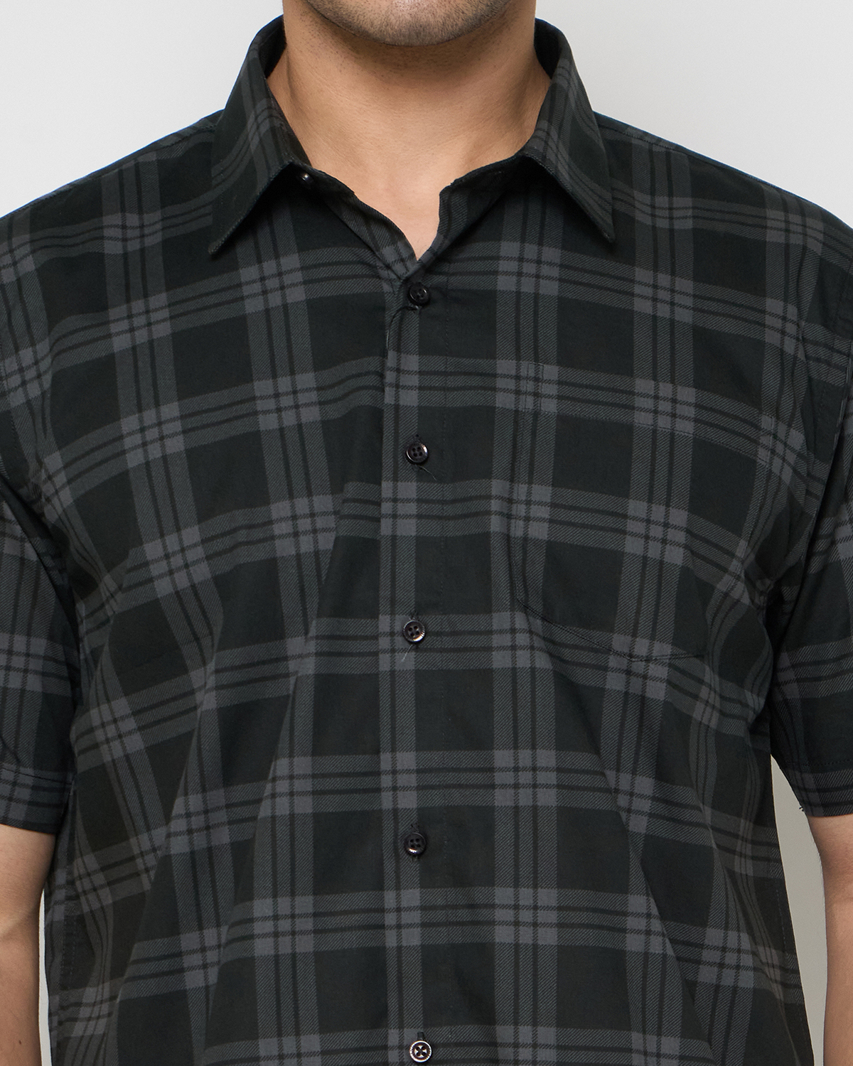 Gianni Visentin Kemeja Pria Lengan Pendek Regular Fit Kotak Kotak Hijau - 9091 - Image 6