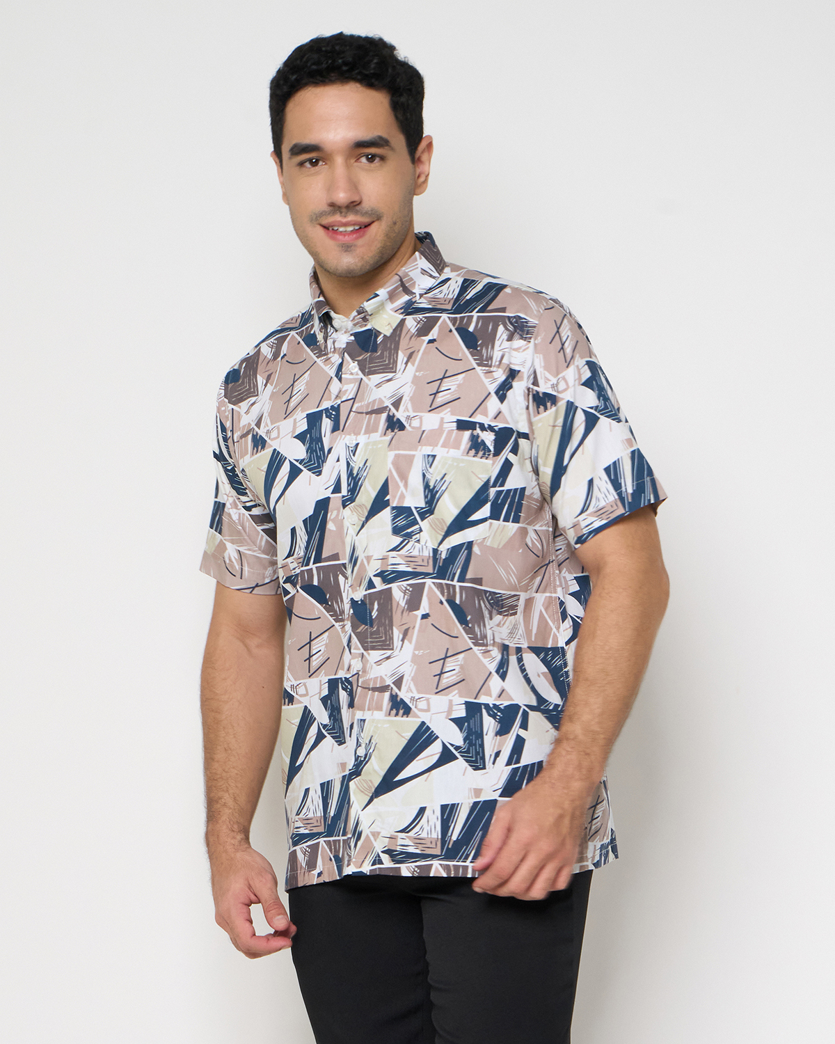 Gianni Visentin Kemeja Pria Lengan Pendek Regular Fit Pink Print - 9097 - Image 2