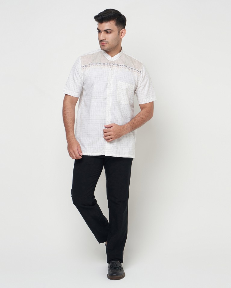 Gianni Visentin Koko Pria Lengan Pendek Regular Fit Kotak Kotak Cream - 1026 - Image 2