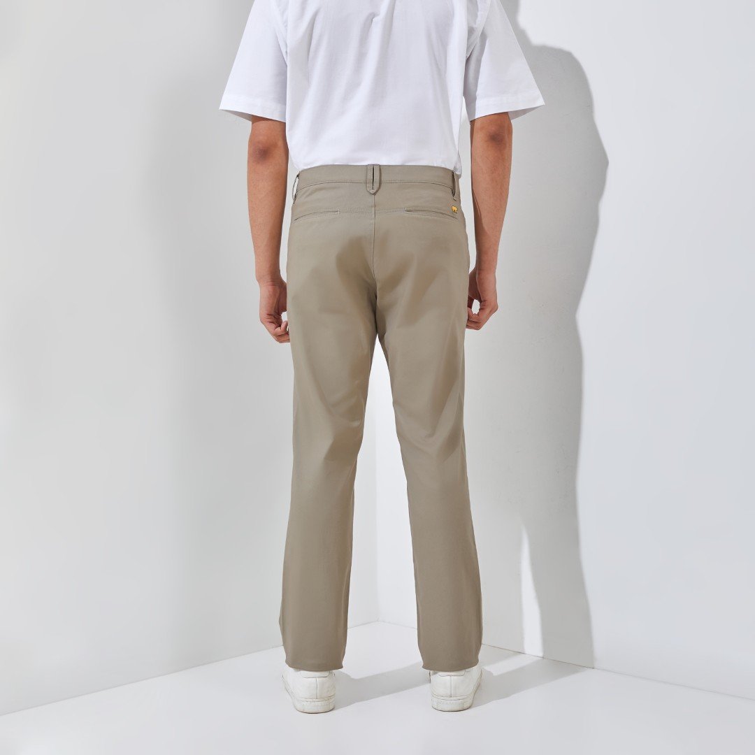 Jack Nicklaus Osborne Celana Panjang Pria Slim Fit Camel - Image 3
