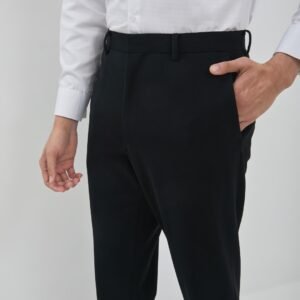 Jobb Tourmaline-B Celana Panjang Pria Regular Fit Hitam
