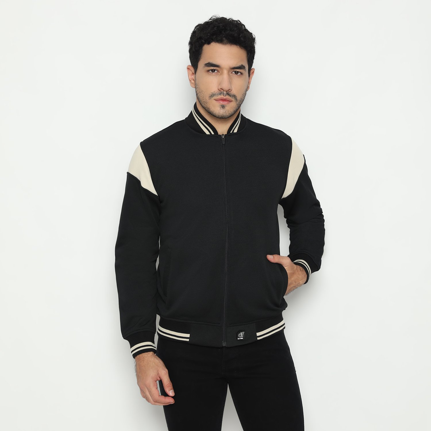 d&f CVC Jaket Bomber Pria – Hitam List Cream