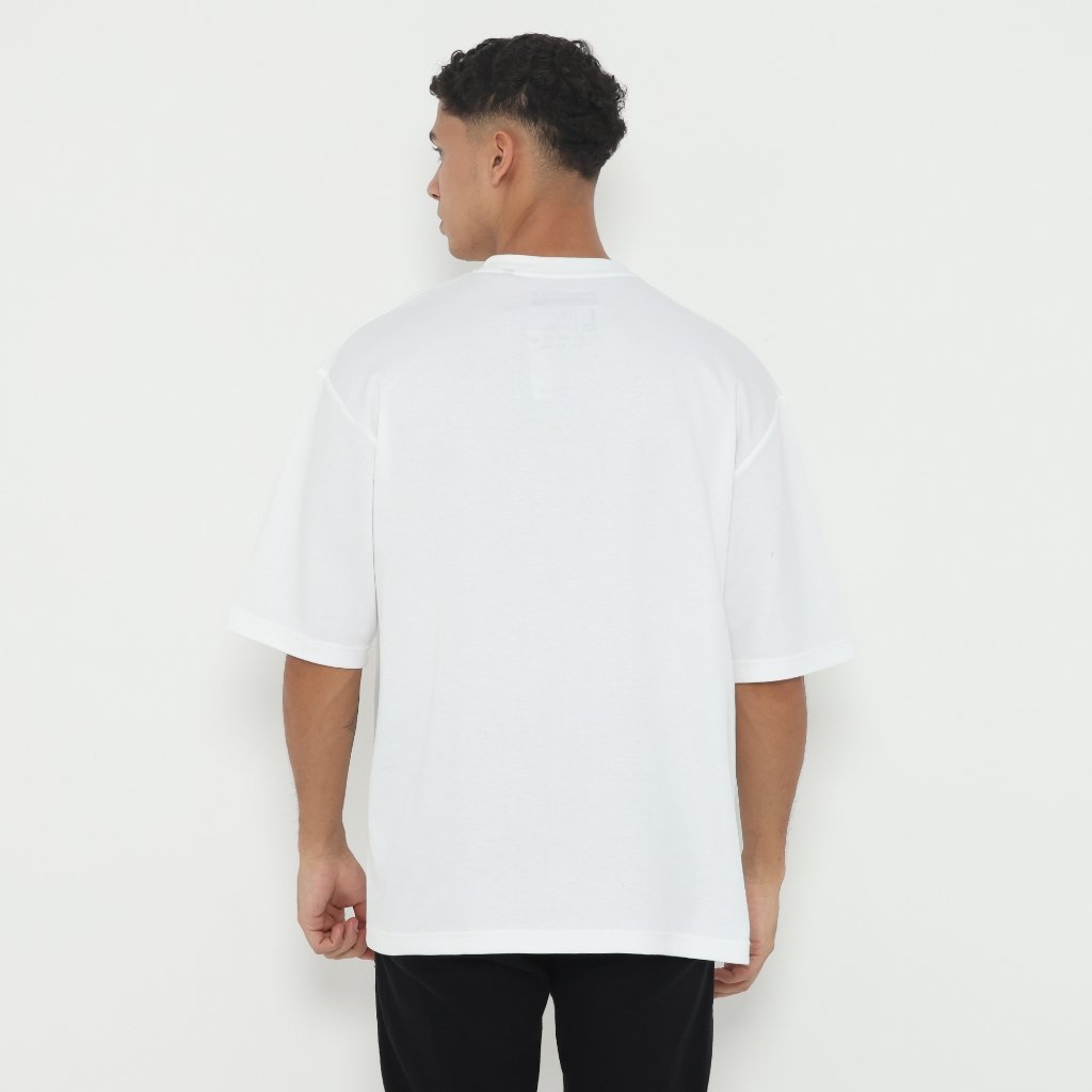 d&f T-Shirt Design Oversize – Putih - Image 3