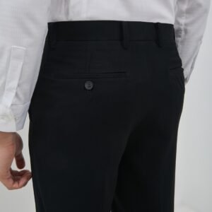 Jobb Moresby Celana Panjang Pria Regular Fit Hitam