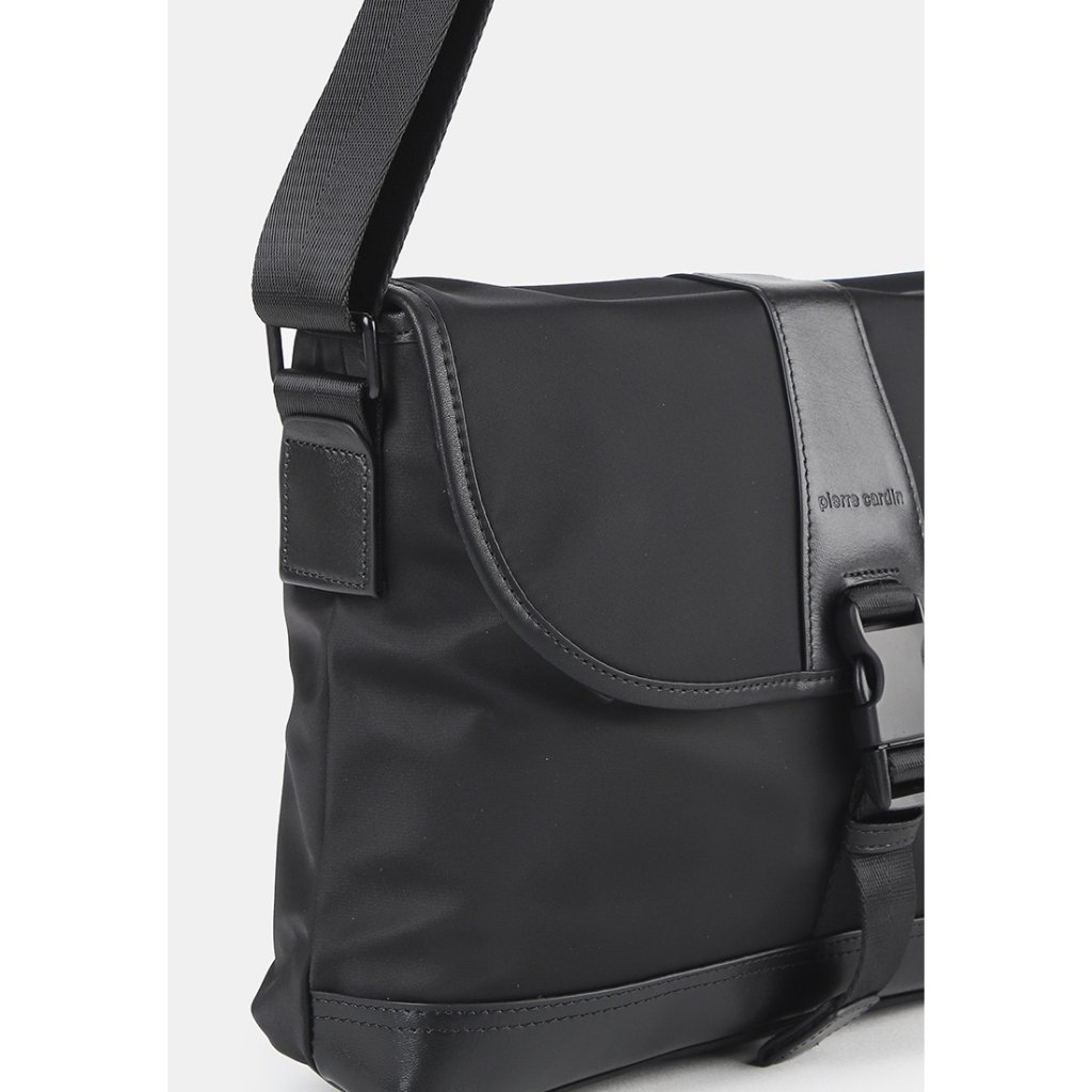 Pierre Cardin Sling Bag Tas Selempang Nilon Messenger Bag Pria Hitam 9112834701BLA - Image 5